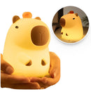 Abajur Capivara LED a Pilha – Luminária Decorativa Infantil para Quarto