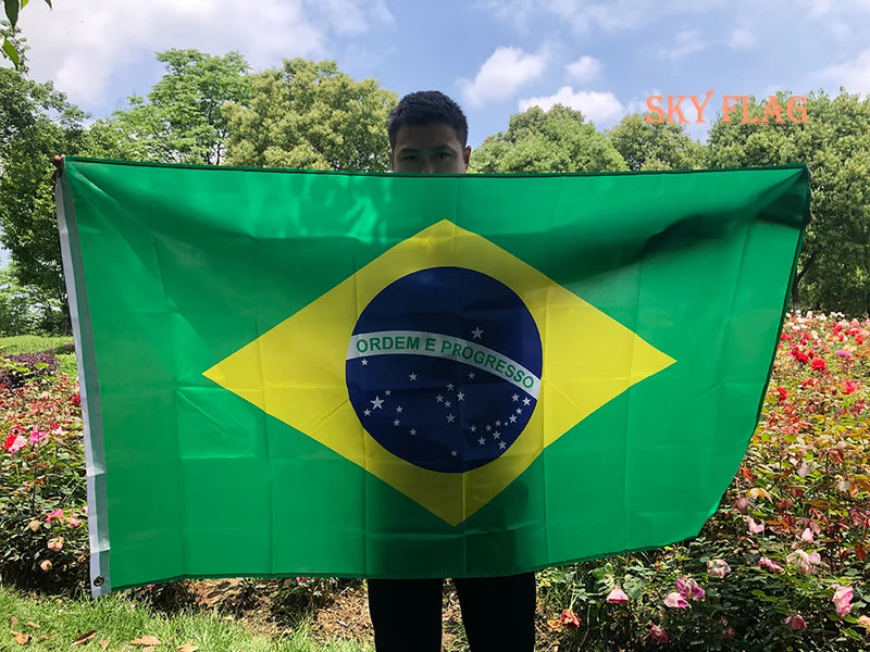Bandeira do Brasil 90x150cm em poliéster com impressão digital de alta qualidade para decoração, eventos e celebrações nacionais