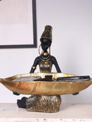 Escultura decorativa africana feminina segurando bandeja para armazenamento de pequenos objetos em casa ou escritório