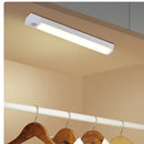 Luminária LED com Sensor de Movimento Recarregável USB e Fixação Magnética
